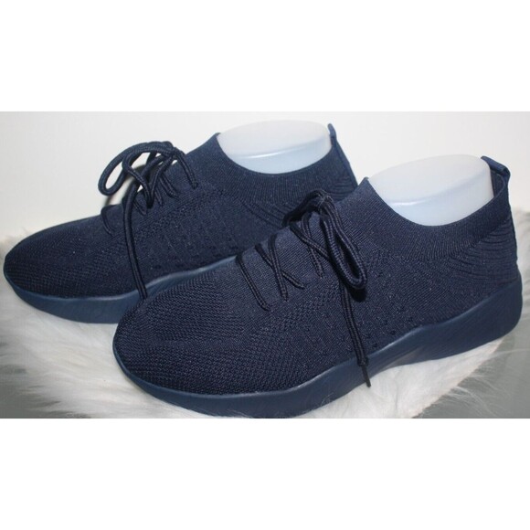 Black Womens Slip On Sneakers Sz 11 Mock Tie Lightweight Economical Atleisure - Picture 2 of 6